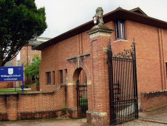 WellingtonSchool